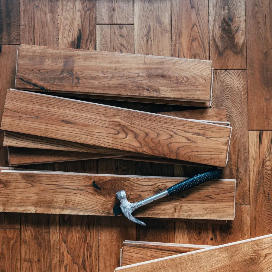 Solid oak wood flooring